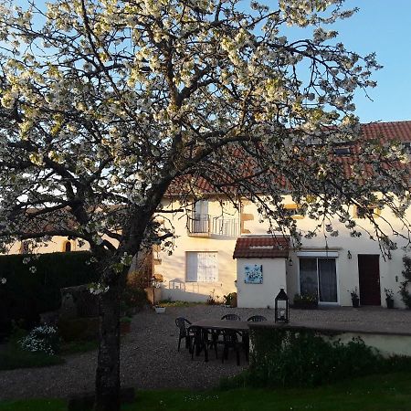 Escampette Hotel Saint-Aubin-en-Charollais Exterior photo